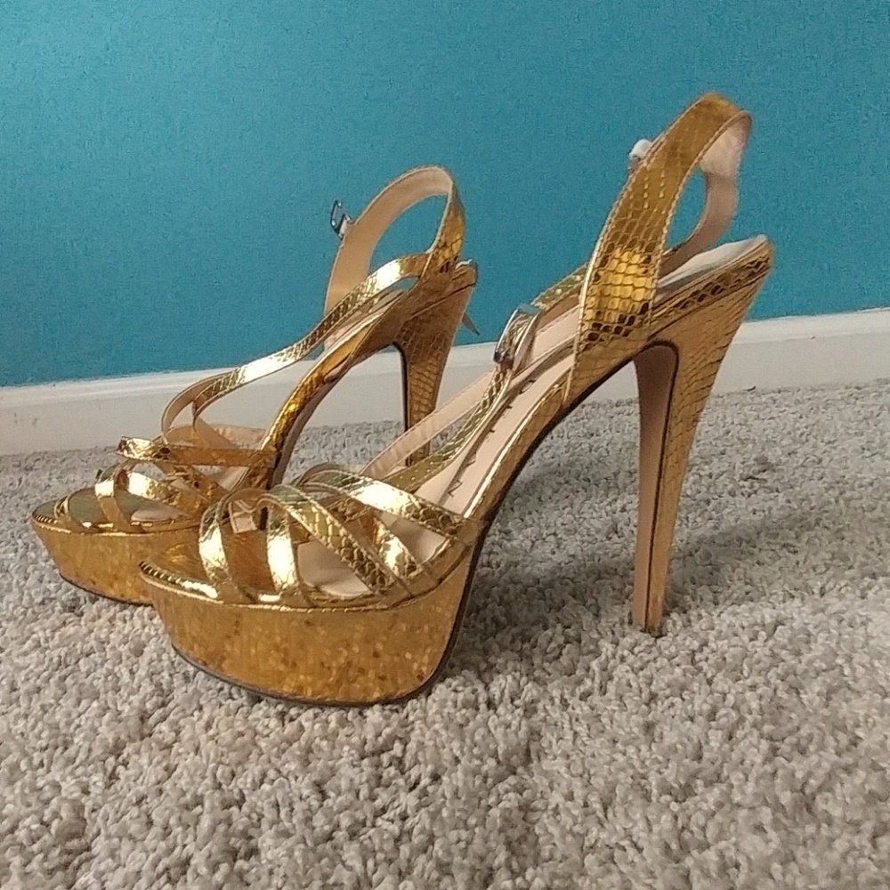 MARC DEFANG HEELS